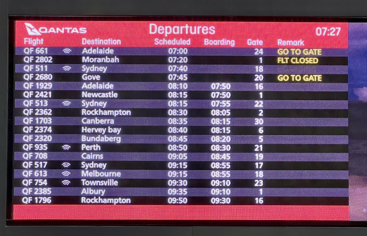 departure board changing